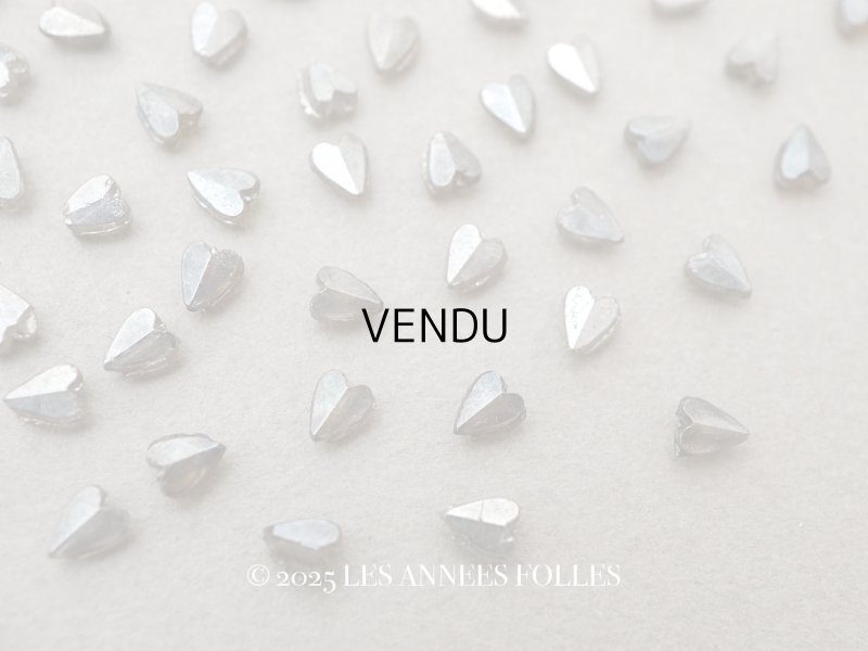 画像1: アンティーク 極小 ハート型 ガラスビーズ シルバー色 4.5×3.75mm 123ピース