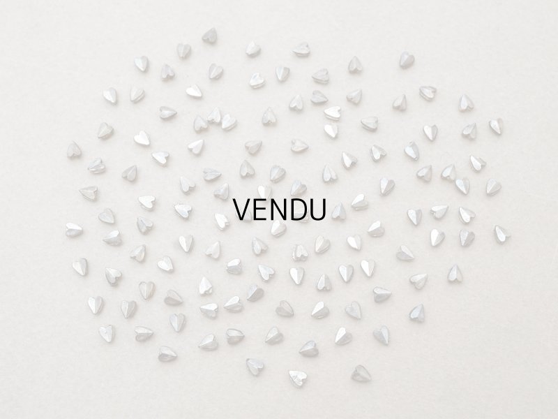 画像3: アンティーク 極小 ハート型 ガラスビーズ シルバー色 4.5×3.75mm 123ピース