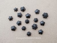 アンティーク 極小 星＆花 フレンチジェット 16ピースのセット 5〜7mm ガラスビーズ 