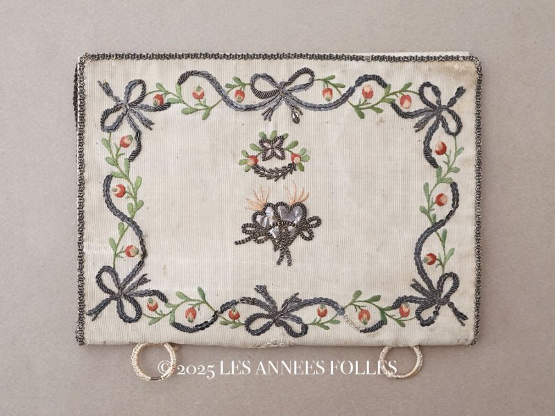 画像1: 18世紀末 アンティーク シルク製 ポシェット イニシャル&ファイヤーハートの刺繍入り