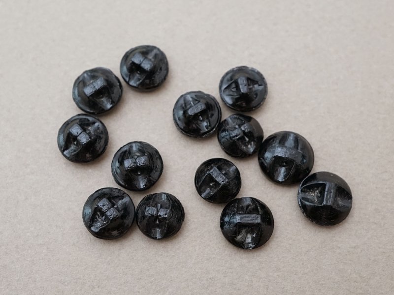 画像5: *蚤の市セット*アンティーク フレンチジェットのボタン 13ピースのセット