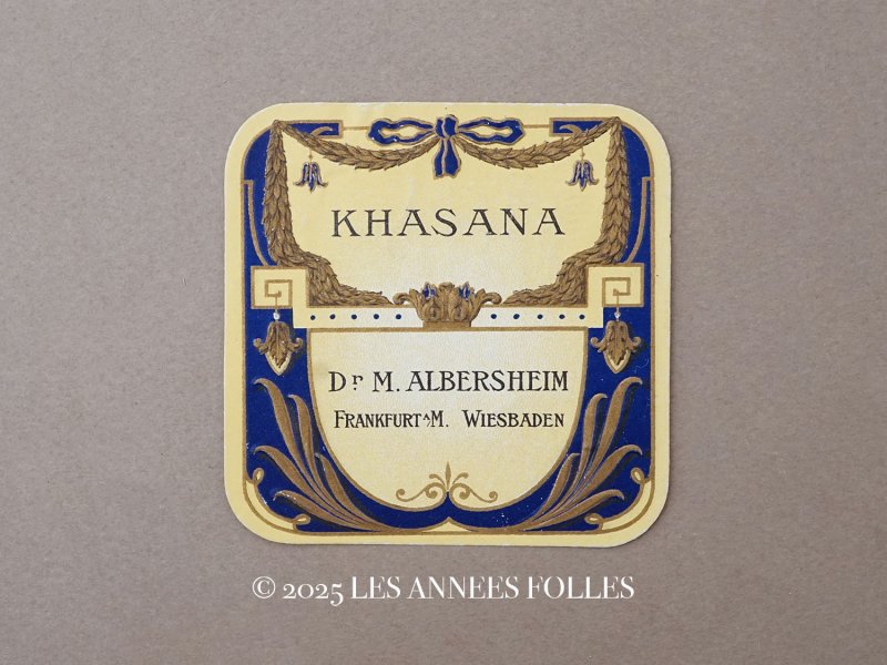 画像1: アンティーク パウダーボックスのラベル リボンのガーランド KHASANA - Dr.M.ALBERSHEIM -