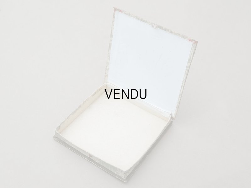 画像9: アンティーク 薔薇の花かごのメダイヨン カルトナージュボックス オリーブグリーン