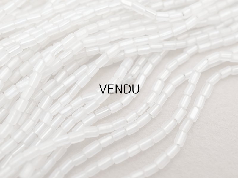 画像3: アンティーク シードビーズ 半透明＆シルバー ガラス製 1cm=4粒 36g