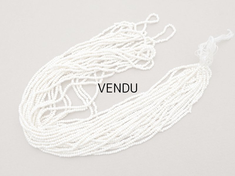 画像2: アンティーク シードビーズ 生成り エクリュ 1cm=8粒 