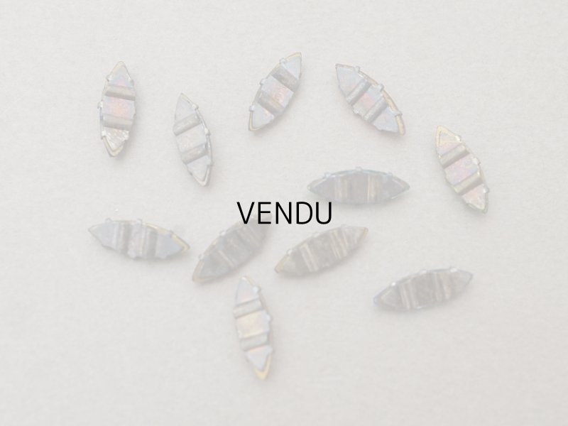 画像5: 19世紀末 アンティーク グラスストーン 11ピースのセット ラインストーン