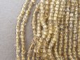 画像3: アンティーク ライン入り クリア＆シャンパンゴールド シードビーズ ガラスビーズ 62g (3)