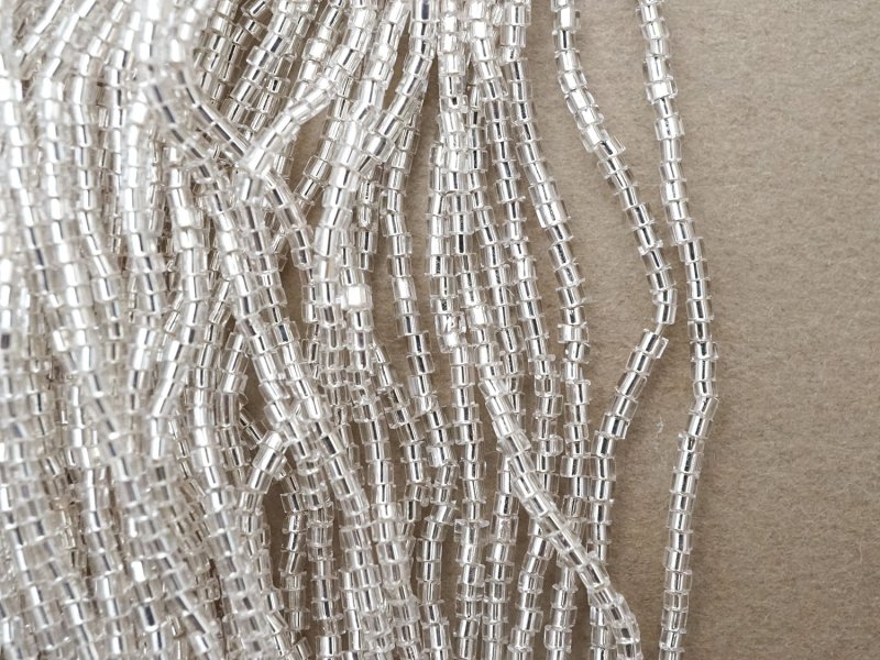 画像3: アンティーク クリア＆シルバー シードビーズ  ガラスビーズ 34〜42g 1cm=8.5粒