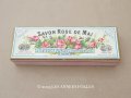【クリスマスセール2025対象外】アンティーク 薔薇のソープボックス レースペーパー付き SAVON ROSE DE MAI - VIBERT FRERES PARIS -