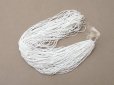 画像2: アンティーク 極小 パールホワイトのシードビーズ 1cm=10粒 72〜88g (2)