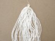 画像1: アンティーク ガラス製 サティネビーズ オフホワイト 1cm=9粒 27〜28g (1)