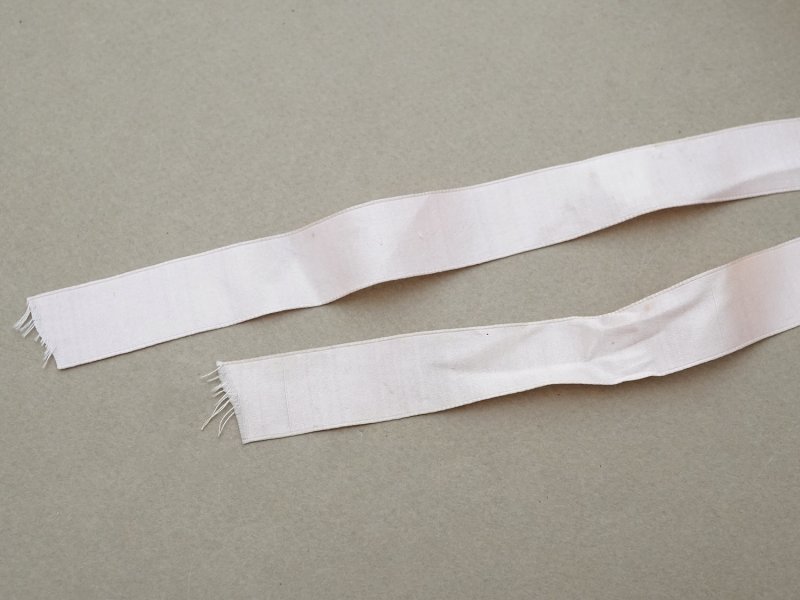 画像10: アンティーク シルク製 ボネ レース&フリル パウダーピンク ベビー用ボネ