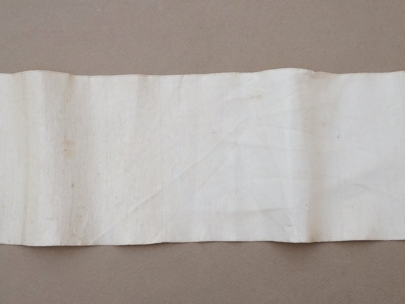 画像9: 18世紀 アンティーク シルクサテンのファブリック オフホワイト 205cm