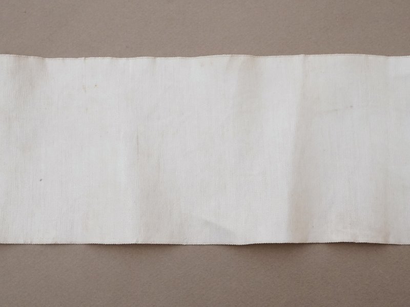 画像7: 18世紀 アンティーク シルクサテンのファブリック オフホワイト 205cm