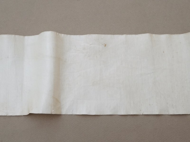 画像8: 18世紀 アンティーク シルクサテンのファブリック オフホワイト 205cm