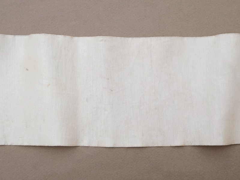 画像6: 18世紀 アンティーク シルクサテンのファブリック オフホワイト 205cm