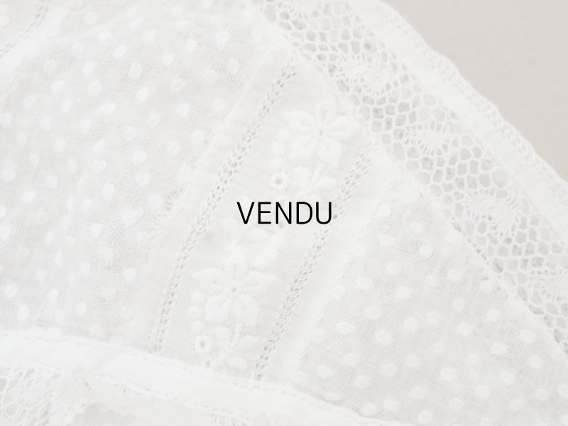 画像10: ＊蚤の市＊1900年頃 アンティーク ベビー用 ブラウスドット刺繍のコットンファブリック 