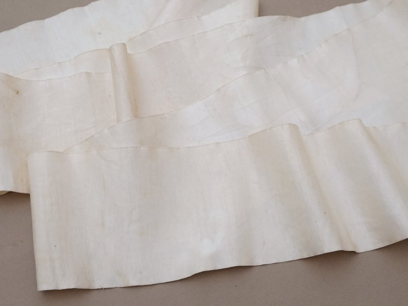 画像14: 18世紀 アンティーク シルクサテンのファブリック オフホワイト 205cm