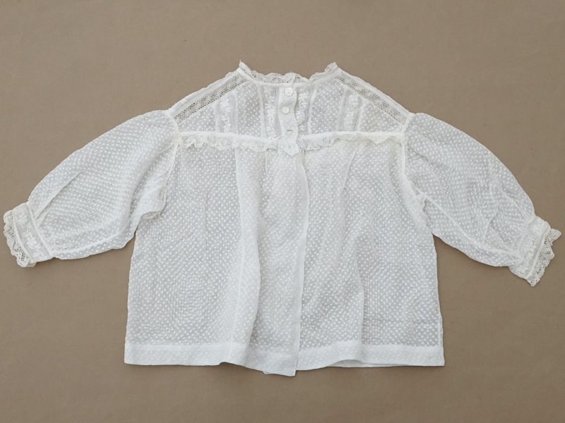 画像8: 1900年頃 アンティーク ベビー用 ブラウスドット刺繍のコットンファブリック 