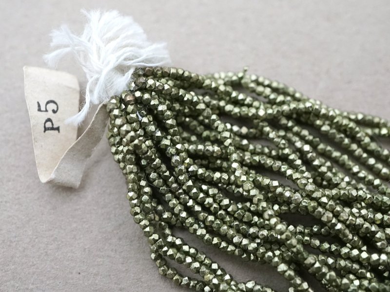 画像10: アンティーク 極小 カット入り メタルビーズ 枯れ草色 キャビアビーズ P5 メタル製 ビーズ