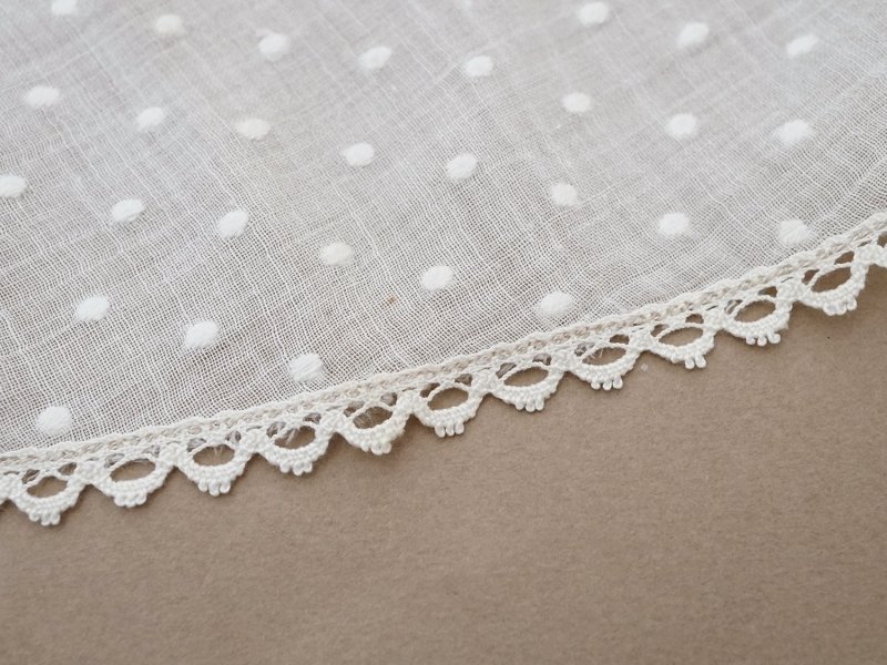 画像6: アンティーク  ドット刺繍入り コットンオーガンジー オフホワイト ファブリック テーブルクロス