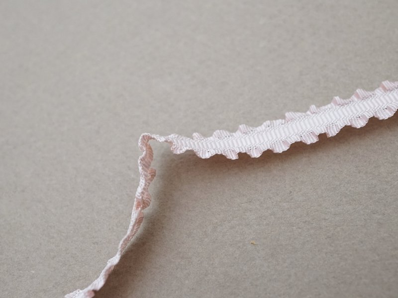 画像2: アンティーク  フリル付 トリム パウダーピンク 9mm幅 30cm