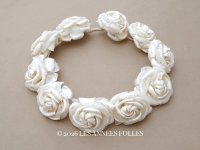 アンティーク シルクサテン 薔薇の布花のティアラ 花冠 オフホワイト