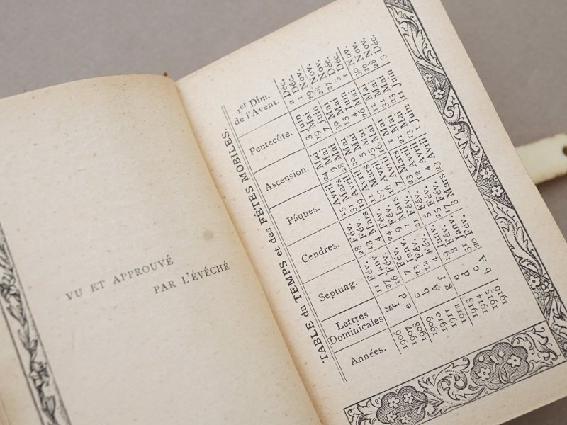 画像8: ＊蚤の市＊ 1906年 ミサ典書 クロス＆薔薇&鈴蘭の聖書 