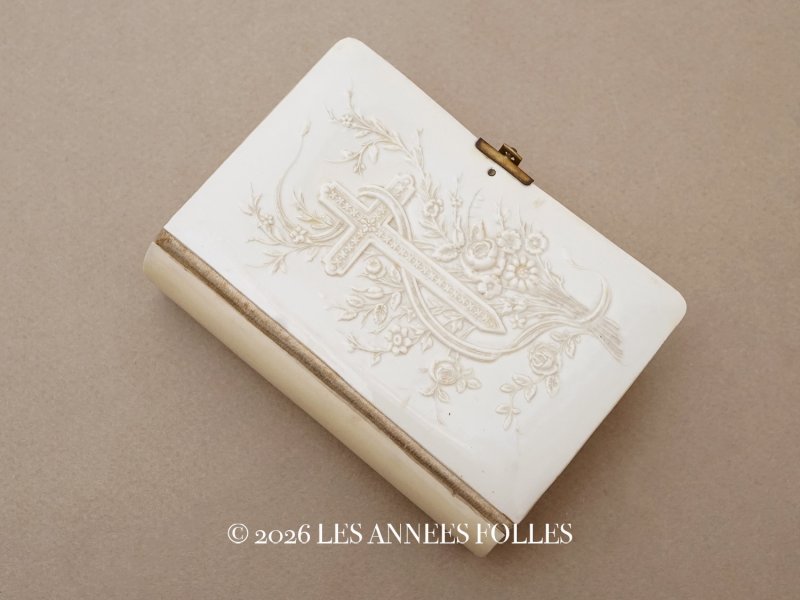 画像1: ＊蚤の市＊ 1901年 ミサ典書 薔薇のブーケ＆クロス 聖書 