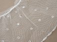 画像7: アンティーク 幅広 フリルレース 2.5m オフホワイト ドット刺繍入り チュールレース  幅11.5cm  (7)