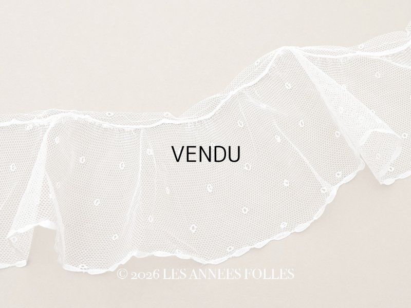 画像1: アンティーク 幅広 フリルレース 2.45m オフホワイト ドット刺繍入り チュールレース  幅11.5cm 