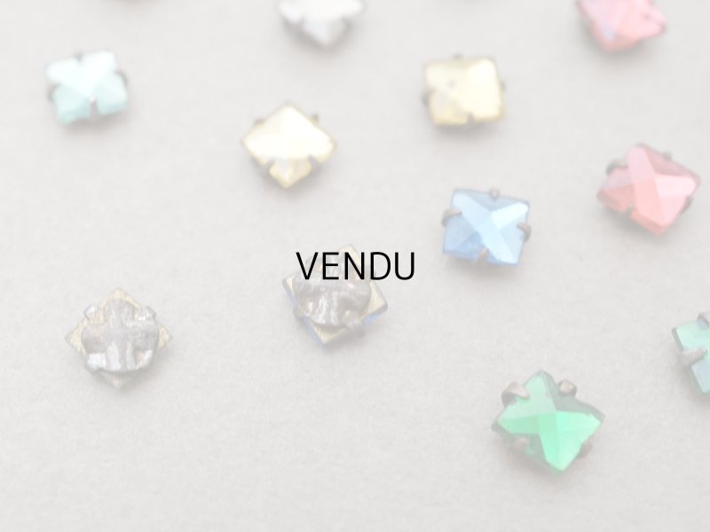 画像5: 19世紀 アンティーク グラスストーン スクエア 5mm 22ピースのセット ラインストーン