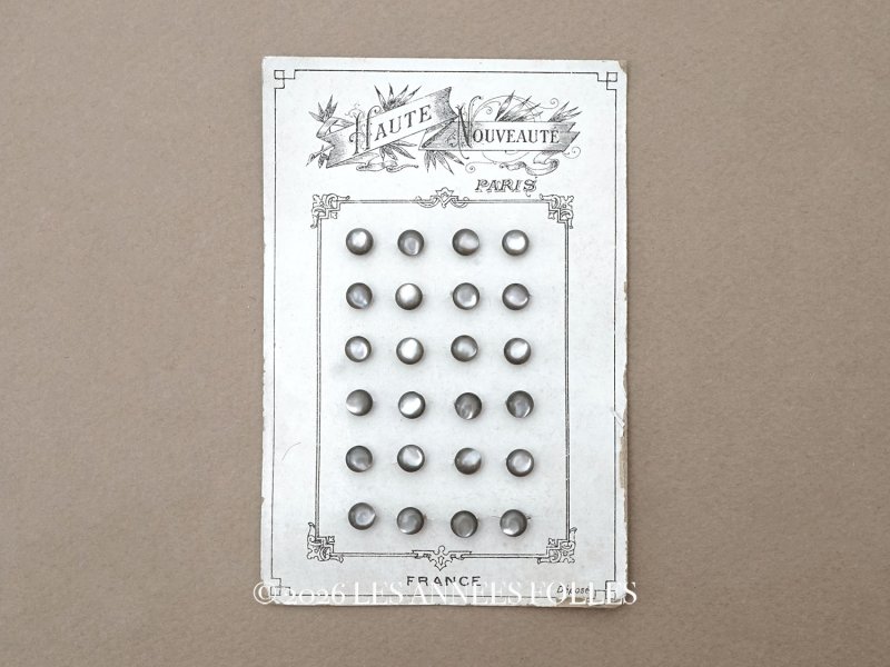 画像1: アンティーク マザーオブパール製 極小 ボタン 5mm 24ピース シェルボタン グレー