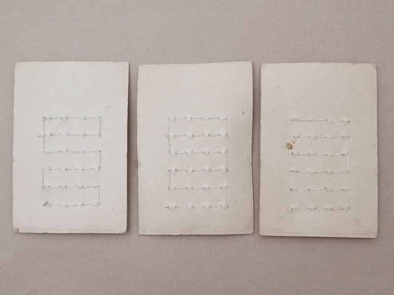 画像3: アンティーク マザーオブパール製 極小 ボタン 5mm 24ピース シェルボタン グレー