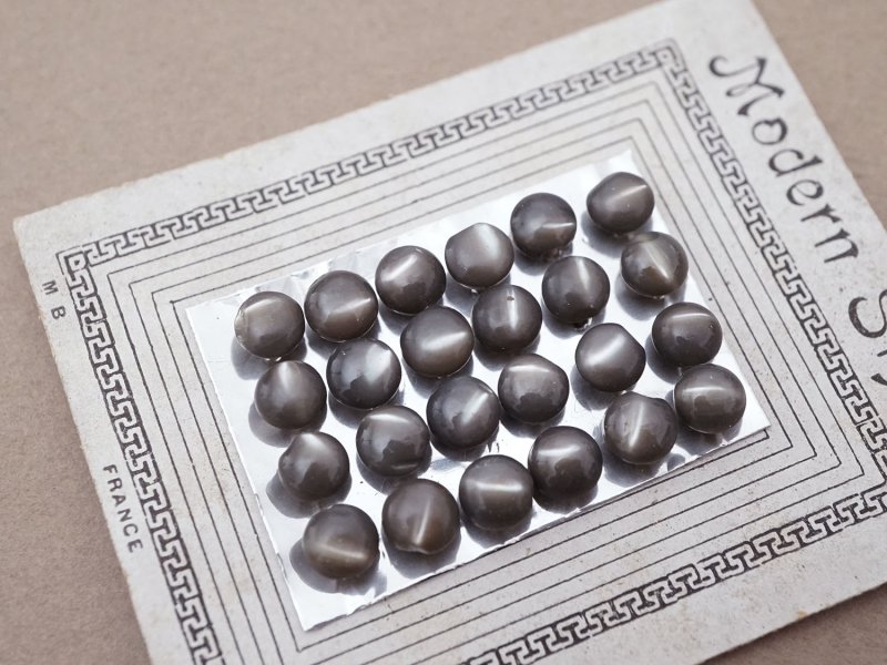 画像2: アンティーク マザーオブパール製 極小 ボタン 5mm 24ピース チャコールグレー シェルボタン