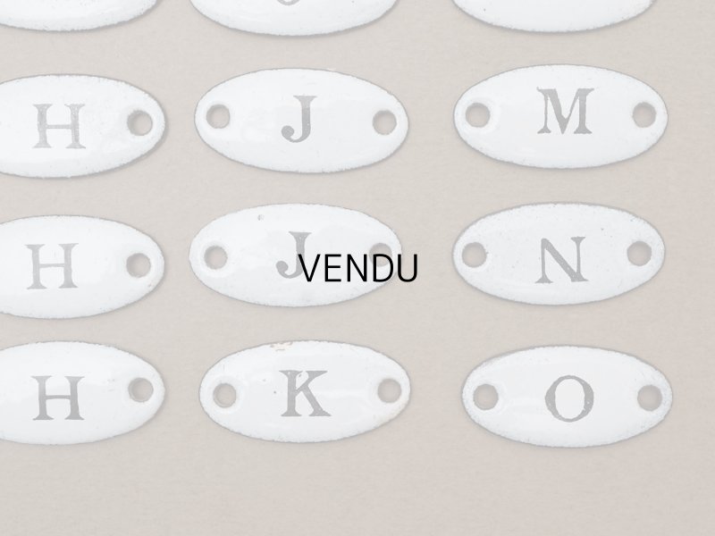 画像5: ＊蚤の市セット＊アンティーク イニシャルプレート 19ピースのセット