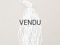 アンティーク ガラス製 サティネビーズ ホワイト 42g 1cm=7粒 