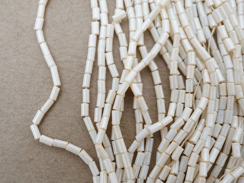 画像4: アンティーク シードビーズ 生成り エクリュ 1cm=4粒 