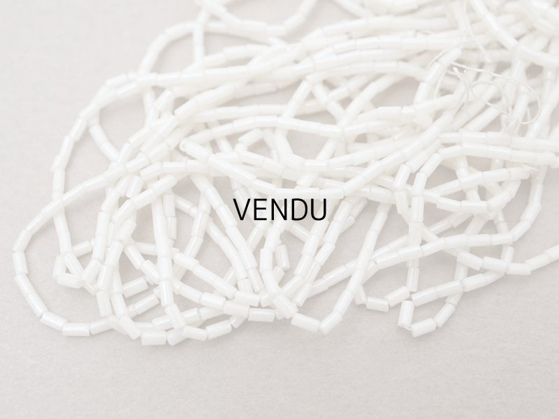 画像2: アンティーク シードビーズ アイボリー 1cm=4粒 9g