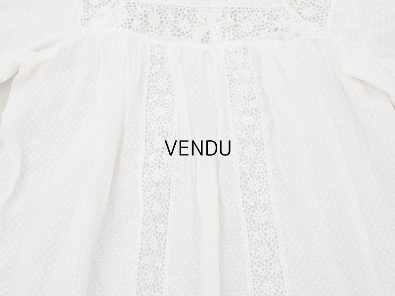 画像3: ＊蚤の市＊1900年頃 アンティーク ベビー用 ドレスドット刺繍のコットンファブリック 