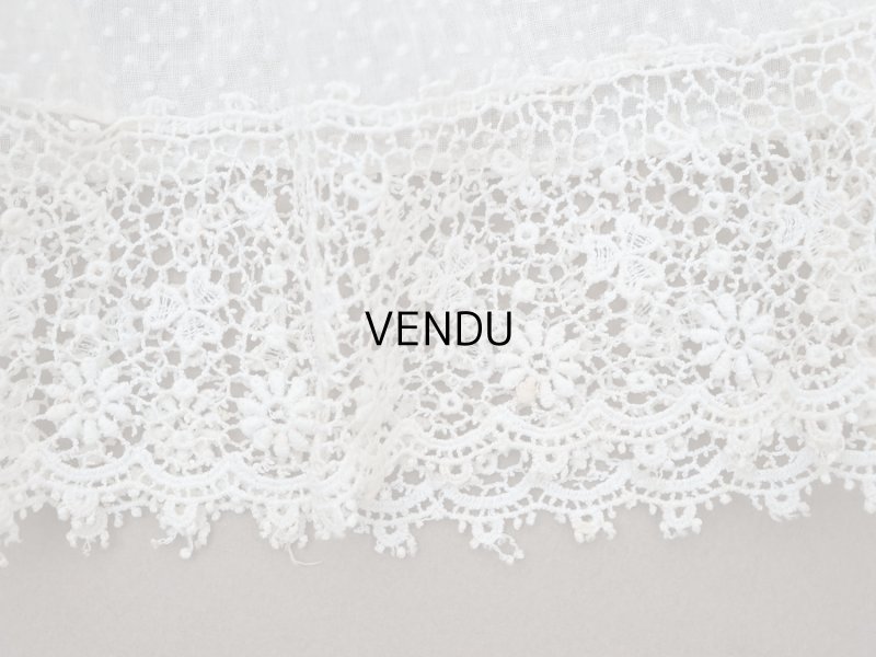 画像9: ＊蚤の市＊1900年頃 アンティーク ベビー用 ドレスドット刺繍のコットンファブリック 