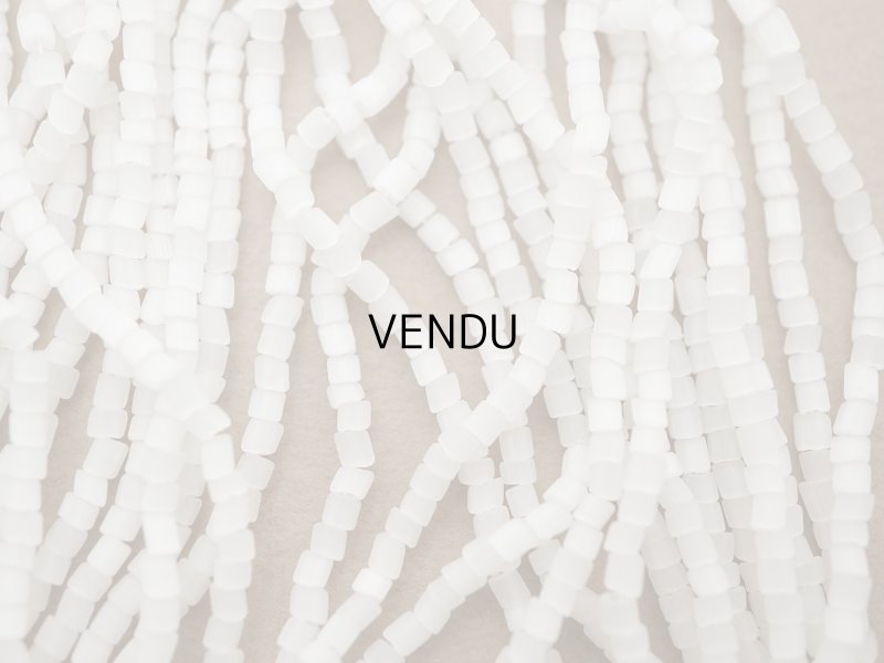 画像4: アンティーク ガラス製 サティネビーズ オフホワイト 57g 1cm=5.5粒 