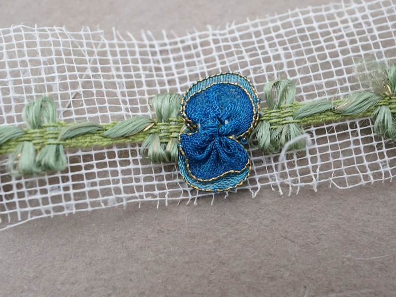 画像4: アンティーク シルク製 薔薇のロココトリム ブルーグレイ＆コバルトブルー ロココリボン 