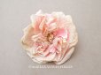 画像1: 1900年頃 アンティーク薔薇の布花 パウダーピンク クウォーターロゼット咲き (1)