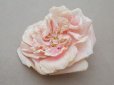 画像3: 1900年頃 アンティーク薔薇の布花 パウダーピンク クウォーターロゼット咲き (3)