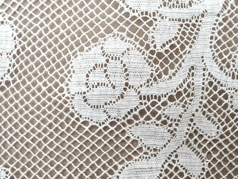 画像6: 19世紀 アンティーク 手編みの ヴァランシエンヌレース 花模様 幅10.6cm