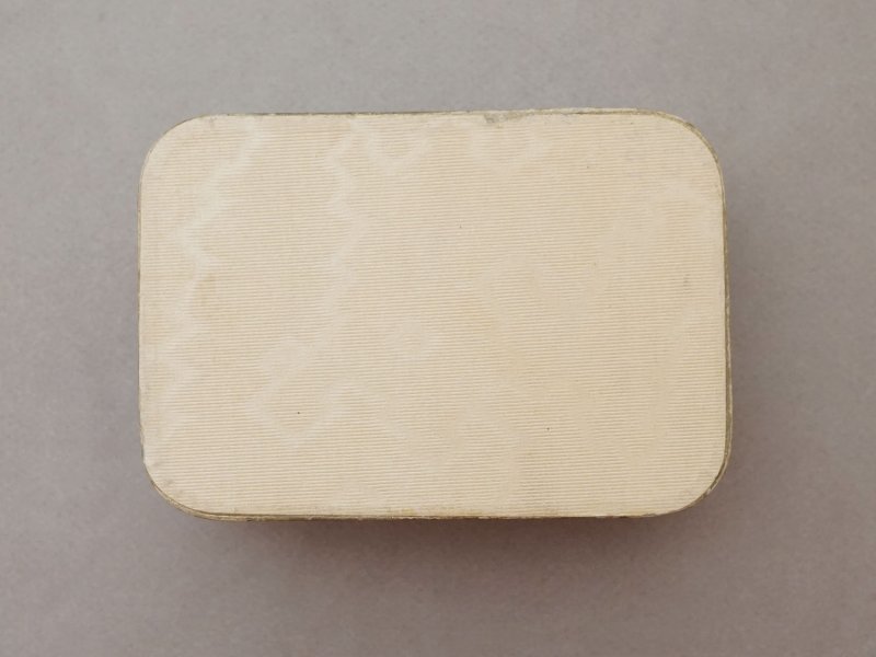 画像7: アンティーク 『ショコラ・フランソワ・ マルキ』のお菓子箱  LES FRISONS DE F.MARQUIS - CHOCOLAT FRANCOIS MARQUIS PARIS -