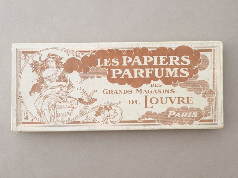 画像2: 1900年頃 アンティーク ルーブル百貨店の香り紙 LES PAPIERS PATFUMS - GRANDS MAGASINS DU LOUVRE PARIS -