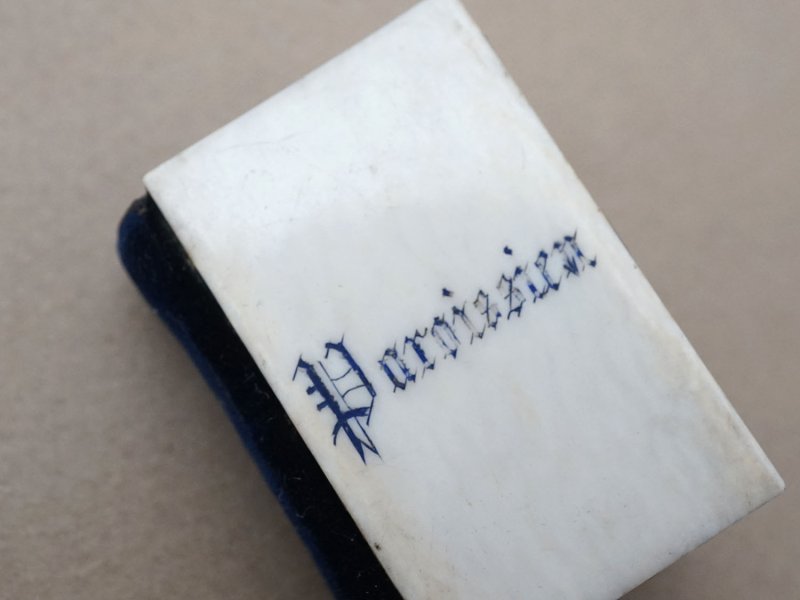 画像4: 19世紀 アンティーク ドール用 祈祷書 ボーン製 ダークブルーのベルベット ドールハウス PAROISSIEN