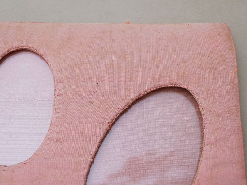 画像4: ＊蚤の市＊アンティーク フォトフレーム シルク製 ピンク